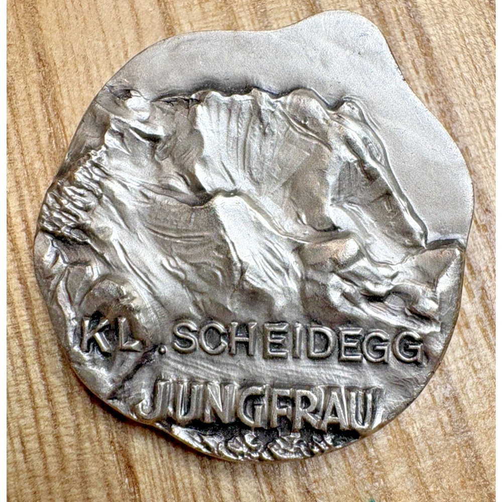 Jungfrau Kl Scheidegg Souvenir Pin Silver Tone Vintage Pinback Tourist memorabil